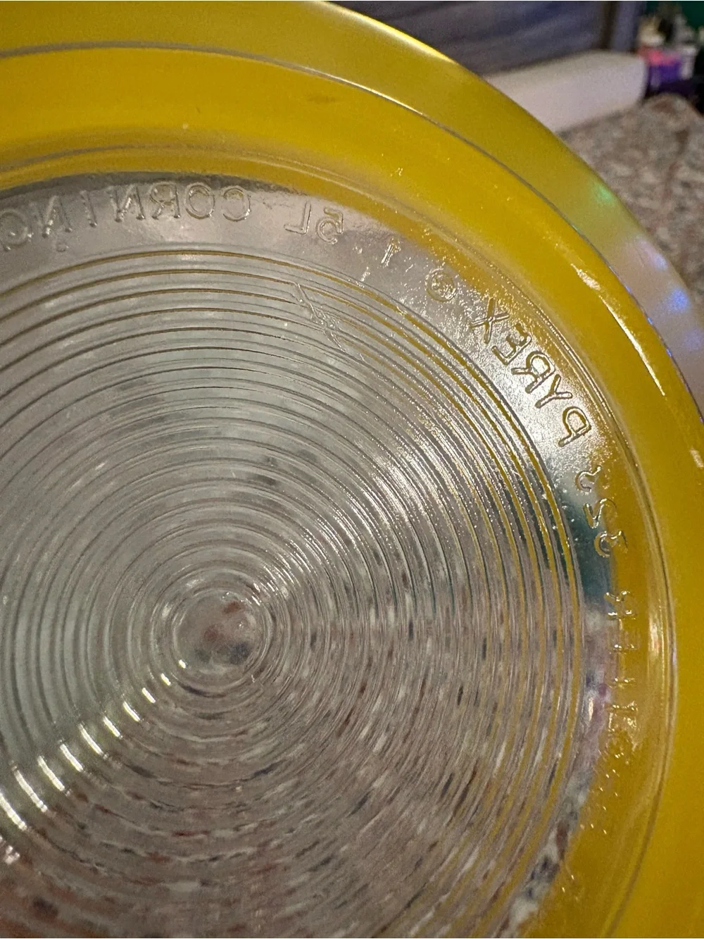410- vintage Pyrex primary care bowl set